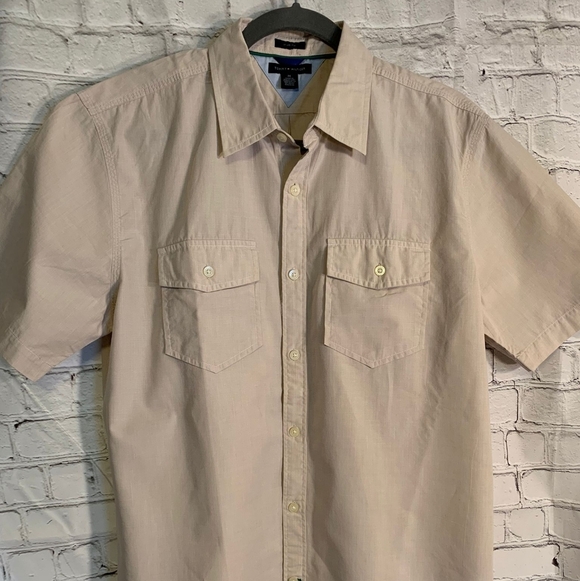 Tommy Hilfiger Button Down - Picture 1 of 4